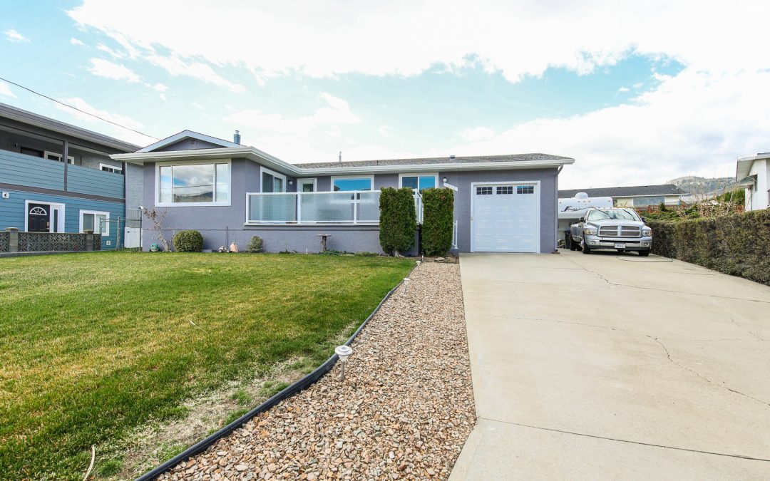 3602 JASMINE DRIVE House for sale in Osoyoos