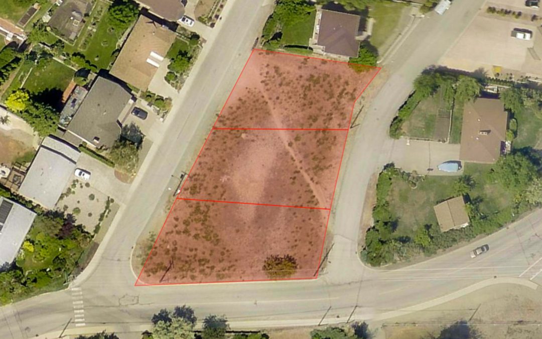 OSOYOOS LOT 10 OSPREY PL FOR SALE FOR DEVELOPMENT DUPLEX / SINGLE FAMILY