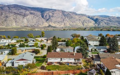 8020 GRAVENSTEIN DRIVE – 5 Bedroom House for sale in Downtown Osoyoos