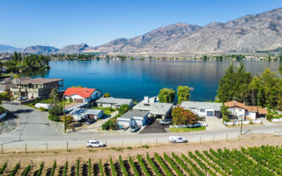 8516 32ND AVE SEMI WATERFRONT HOME FOR SALE IN OSOYOOS