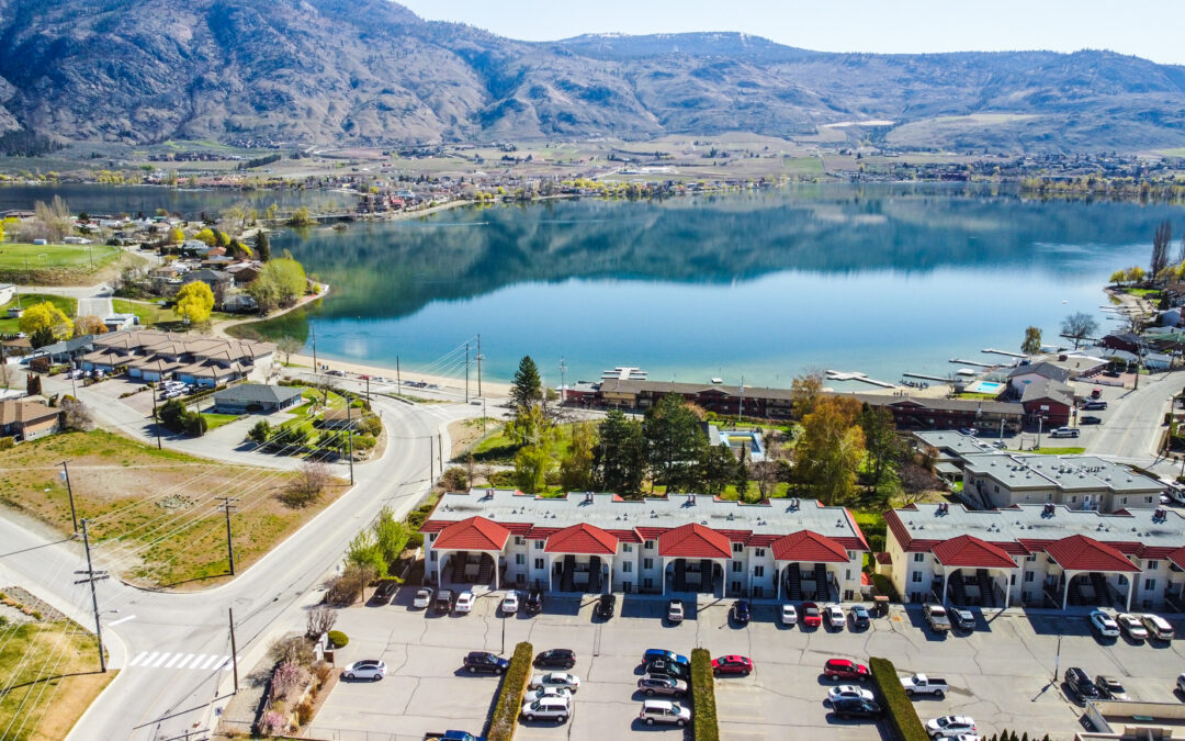 14-9107 62nd Ave CASA MADERA TOWNHOUSE IN OSOYOOS FOR SALE WITH POOL AND NEAR LAKE!